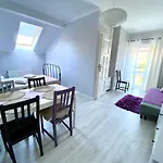 Szary Domek Apartamenty Ustka Apartment *