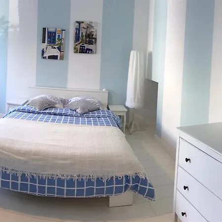 Szary Domek Apartamenty Ustka Stolpmünde