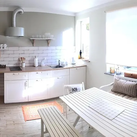 Szary Domek Apartamenty Ustka * Stolpmünde